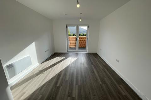 1 bedroom apartment to rent, Maiden Court, Nightingale Walk, Farnham, Surrey GU9