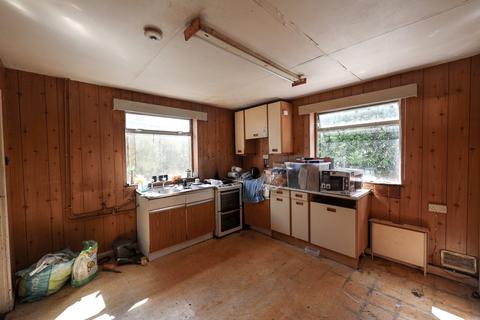 2 Boldventure Close, St Austell, PL25 3DY