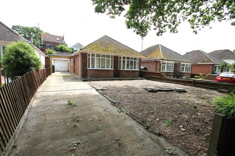 3 bedroom detached bungalow for sale, Moorside Road, Bournemouth BH11