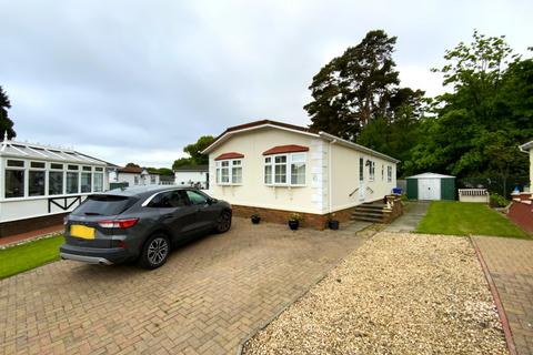 2 bedroom chalet for sale, William's Grove, Kirkcaldy, KY1