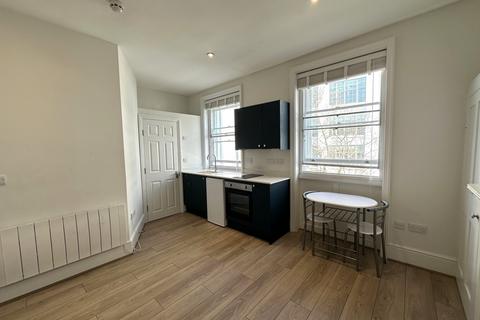 Flat to rent, Mornington Crescent, Camden, NW1