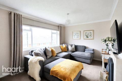 2 bedroom flat for sale, Maesbury, Bristol