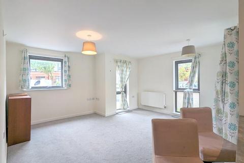 2 bedroom ground floor flat for sale, 16 Lewin Terrace, Bedfont, TW14