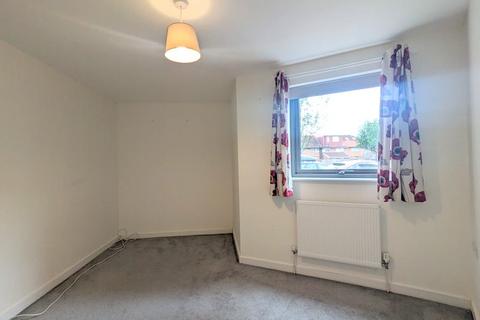 2 bedroom ground floor flat for sale, 16 Lewin Terrace, Bedfont, TW14