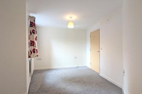 Flat 2, 16 Lewin Terrace, Feltham, TW14 8ED