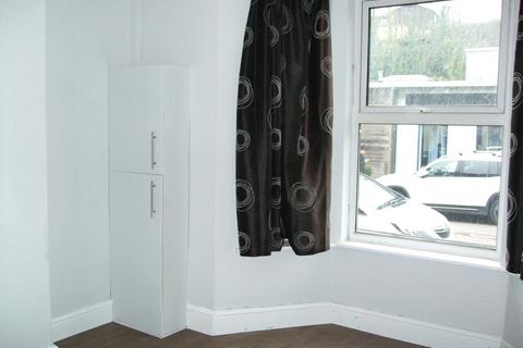 1 bedroom flat to rent, Richmond Road, Gillingham ME7