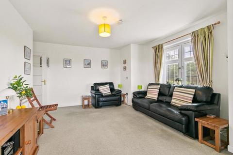 2 bedroom apartment for sale, Foxglove Road, Newton Mearns
