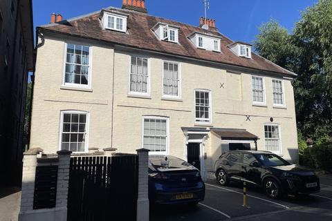 1 bedroom apartment to rent, Epsom