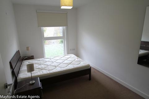 2 bedroom flat to rent, Forge Square, London E14