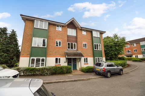 1 bedroom apartment for sale, Missenden Gardens, Burnham, Buckinghamshire, SL1