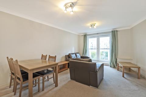2 bedroom apartment to rent, Cypress House, Woodland Crescent Surrey Quays SE16