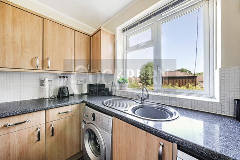 45 Charminster Road, London, SE9 4BU