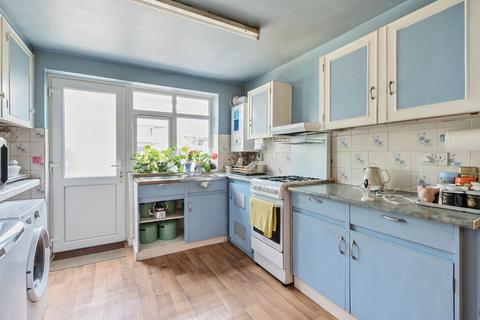 33 Quarr Road, Carshalton, SM5 1ER