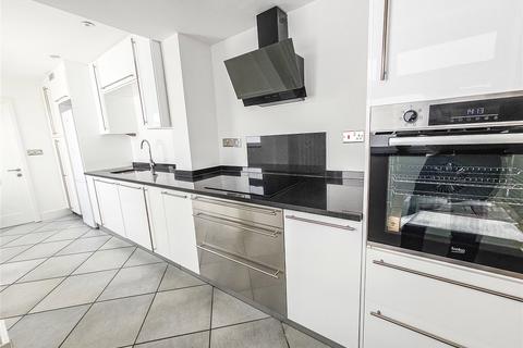 12 Hamilton Road, Romford, RM2 5SB