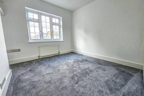 12 Hamilton Road, Romford, RM2 5SB