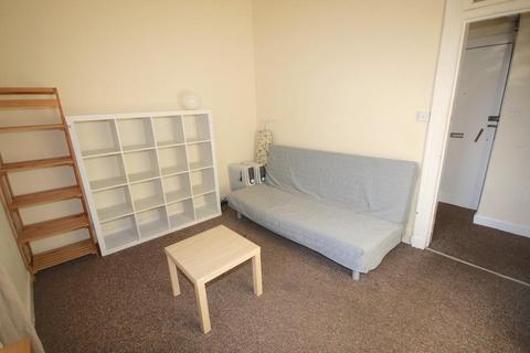 1 bedroom flat to rent, Albert Street, Edinburgh, EH7