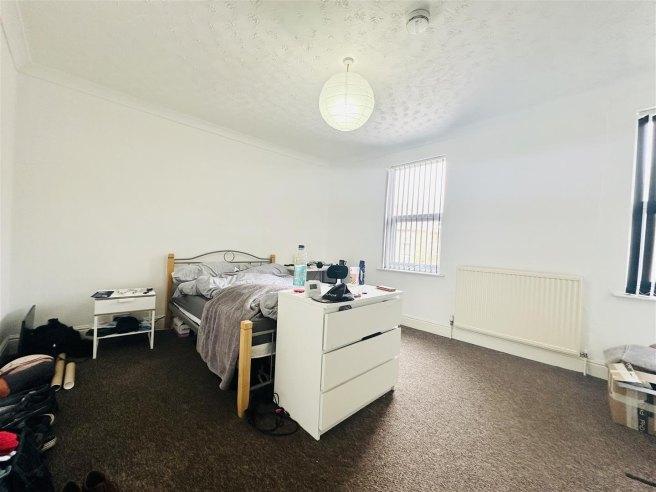 Peveril-road-ng9-2hy-957674