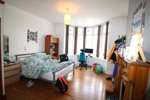 8 bedroom house share to rent, Harrington Drive