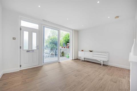 4 bedroom terraced house for sale, Paxton Terrace, SW1V