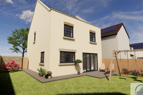 4 bedroom detached house for sale, Bloomery Gardens, Chepstow, Monmouthshire, NP16
