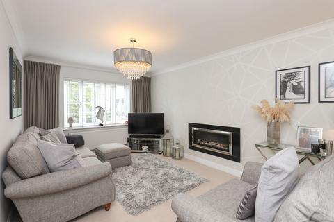 4 bedroom detached house for sale, Thorncliffe Close, Sheffield S26