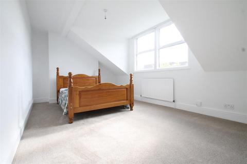 2 bedroom apartment for sale, Wisteria Road, Lewisham