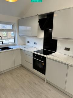 2 bedroom flat to rent, Spring Gardens, Sowerby Bridge, HX6