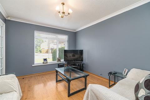 182 Brambleside, Kettering, NN16 9UQ