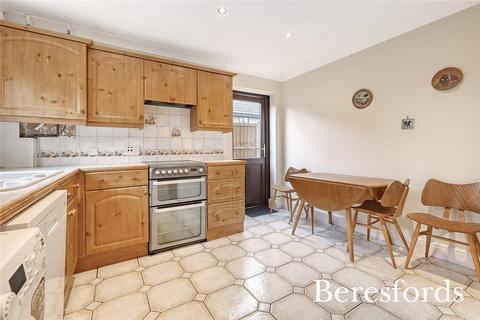 20 The Dell, Great Baddow, Chelmsford, CM2 7JY