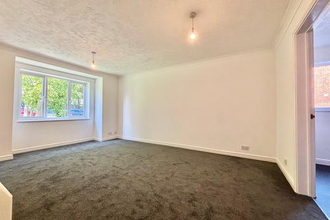 2 bedroom flat for sale, De la Warr Road, Bexhill-on-Sea, TN40