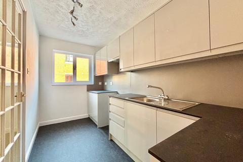 2 bedroom flat for sale, De la Warr Road, Bexhill-on-Sea, TN40