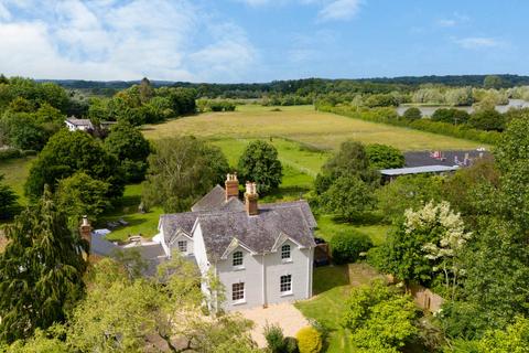 5 bedroom character property for sale, Mockbeggar Lane, Ibsley, Ringwood, BH24