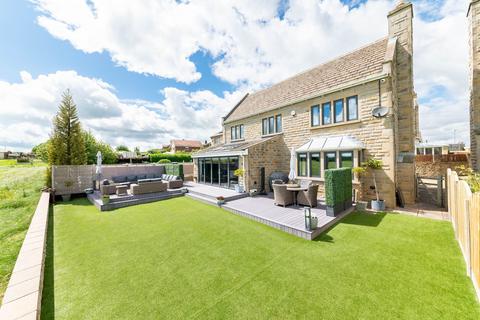 5 bedroom detached house for sale, Barley View House, Sandy Lane, Wakefield, WF4