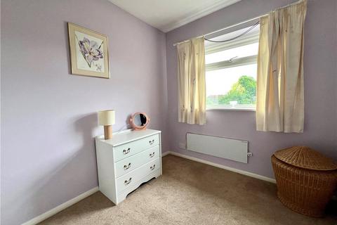 18 Johnston Green, Guildford, GU2 9XS