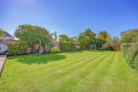 6 bedroom detached house for sale, Burges Road, Thorpe Bay, Essex, SS1