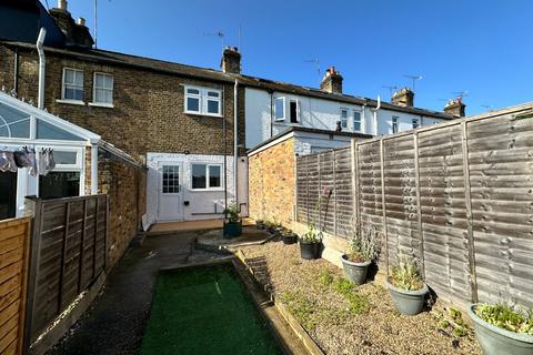 195 Arthur Road, Windsor, SL4 1RZ