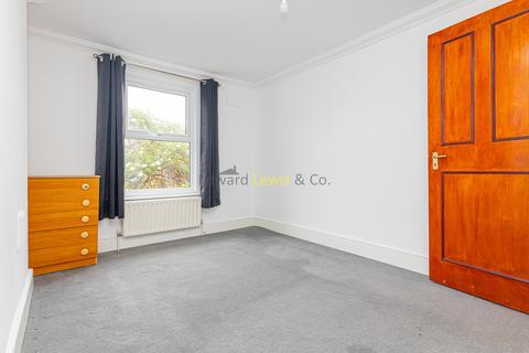 2 bedroom flat to rent, Digby Crescent, London N4