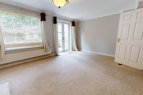 3 bedroom townhouse for sale, Eastfields, Braunston, Daventry NN11 7JN
