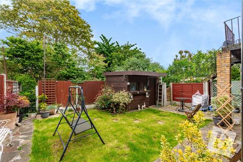 1 Emerald Gardens, Dagenham, RM8 1LH