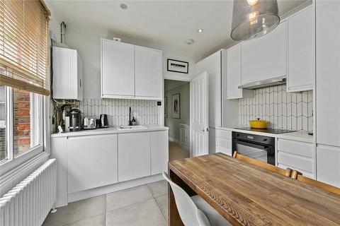 11a North Road, Richmond, TW9 4HA