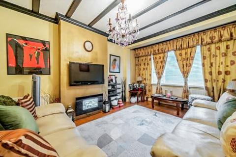 3 bedroom terraced house for sale, Beckway Road, London, SW16