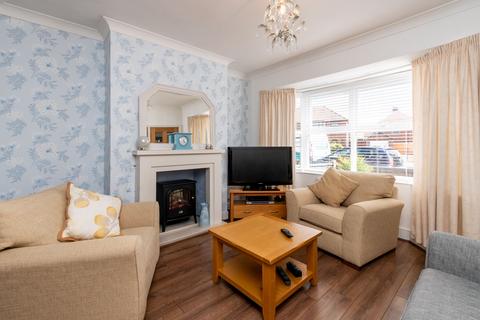 2 bedroom semi-detached house for sale, Hallows Avenue, Warrington, WA2