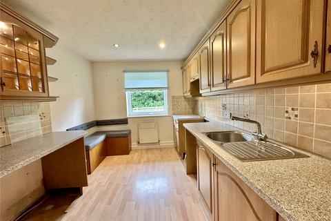 5, Plantation Court Avenue Road, Lymington, SO41 9FY