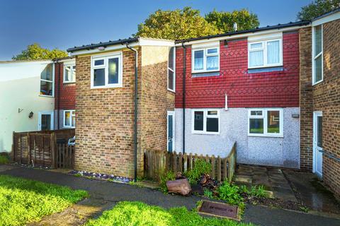 1 bedroom flat for sale, Cherry Tree Lane, Godalming, Surrey, GU7