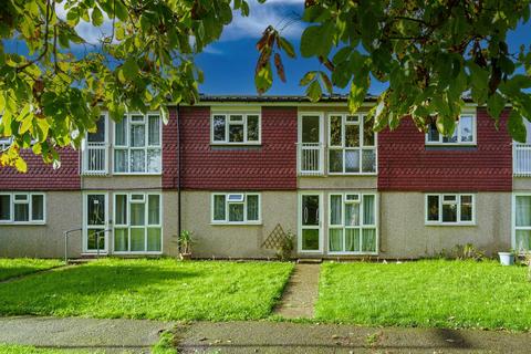 1 bedroom flat for sale, Cherry Tree Lane, Godalming, Surrey, GU7