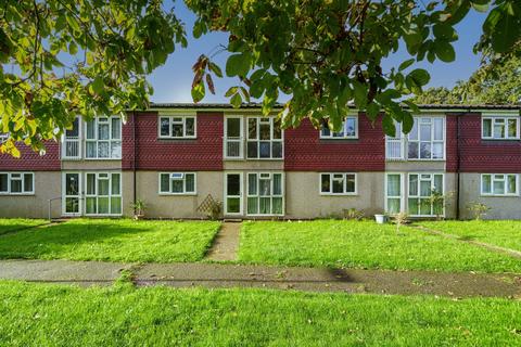 32 Cherry Tree Lane, Godalming, GU7 3RS