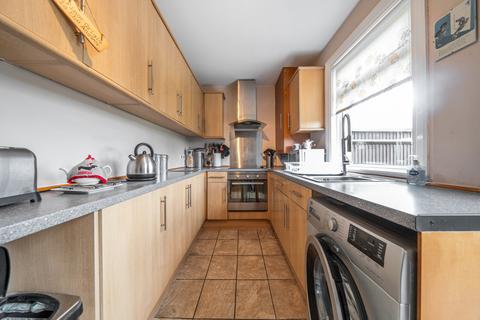 2 bedroom terraced house for sale, Rosedale Avenue, Hayes