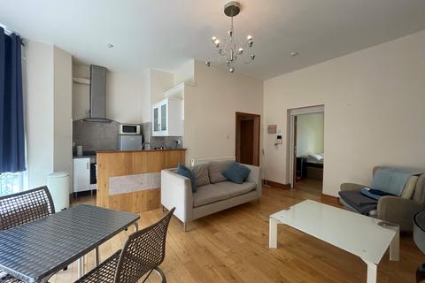 1 bedroom apartment to rent, Terminus Road, Eastbourne BN21