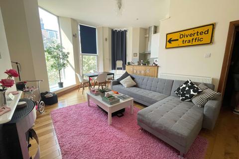 1 bedroom apartment to rent, Terminus Road, Eastbourne BN21