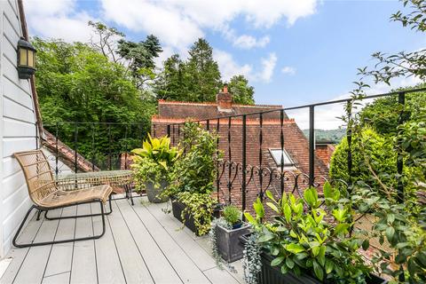 Hill Cottage Henley Road, Marlow, SL7 2DQ